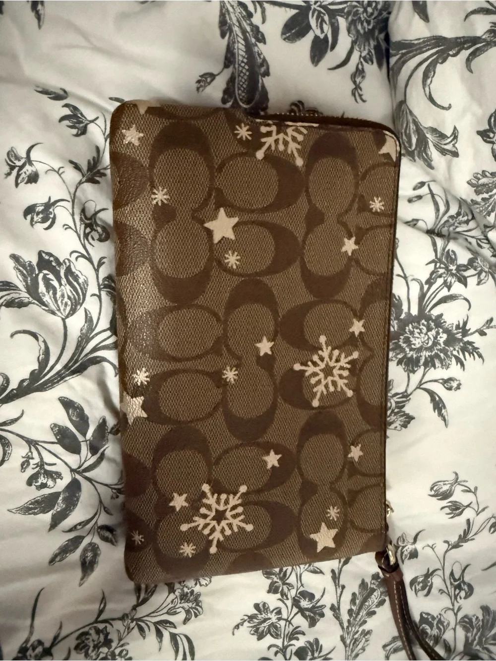 Coach Double Zip Wallet Signature Canvas Star & Snowflake Print NWOT
